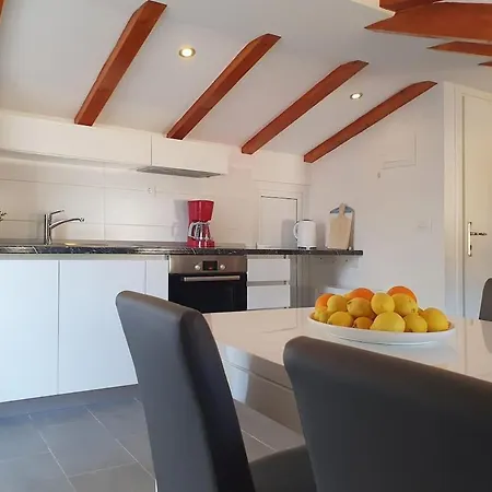 Apartment Pizzi